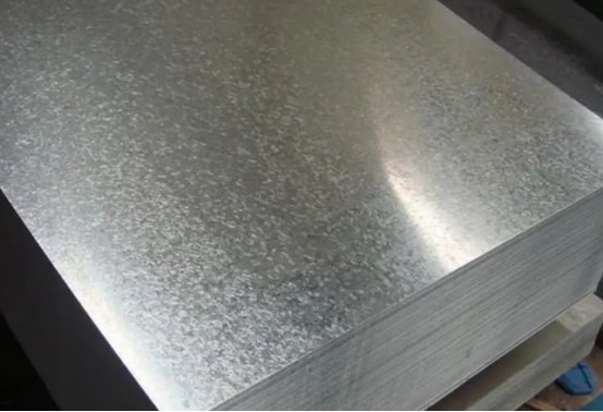 鍍鋅電纜橋架長(zhǎng)度對(duì)規(guī)格的影響分析，規(guī)格對(duì)跨距的影響